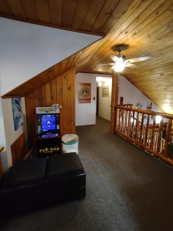 Union Bay Log Home エクステリア 写真
