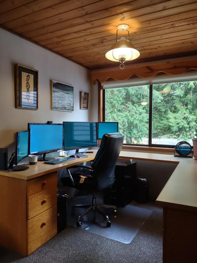 Union Bay Log Home エクステリア 写真