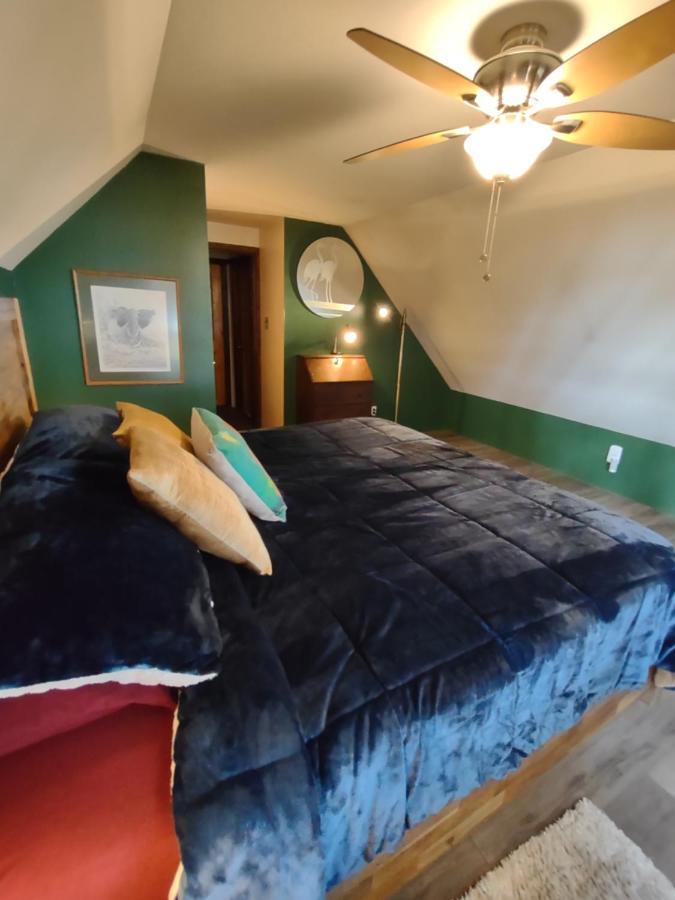 Union Bay Log Home エクステリア 写真