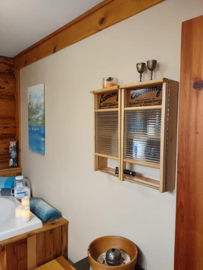 Union Bay Log Home エクステリア 写真